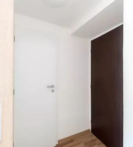 Appartement Lovely *